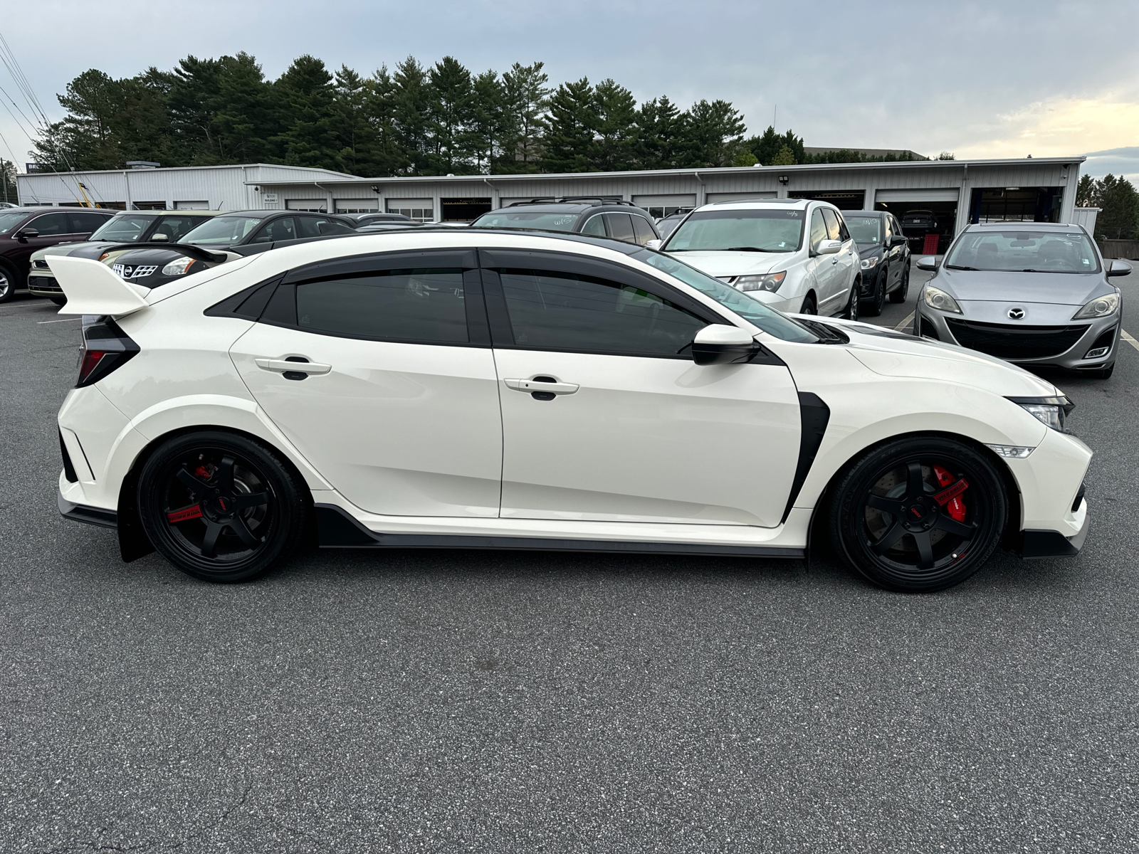 2019 Honda Civic Type R Touring 8