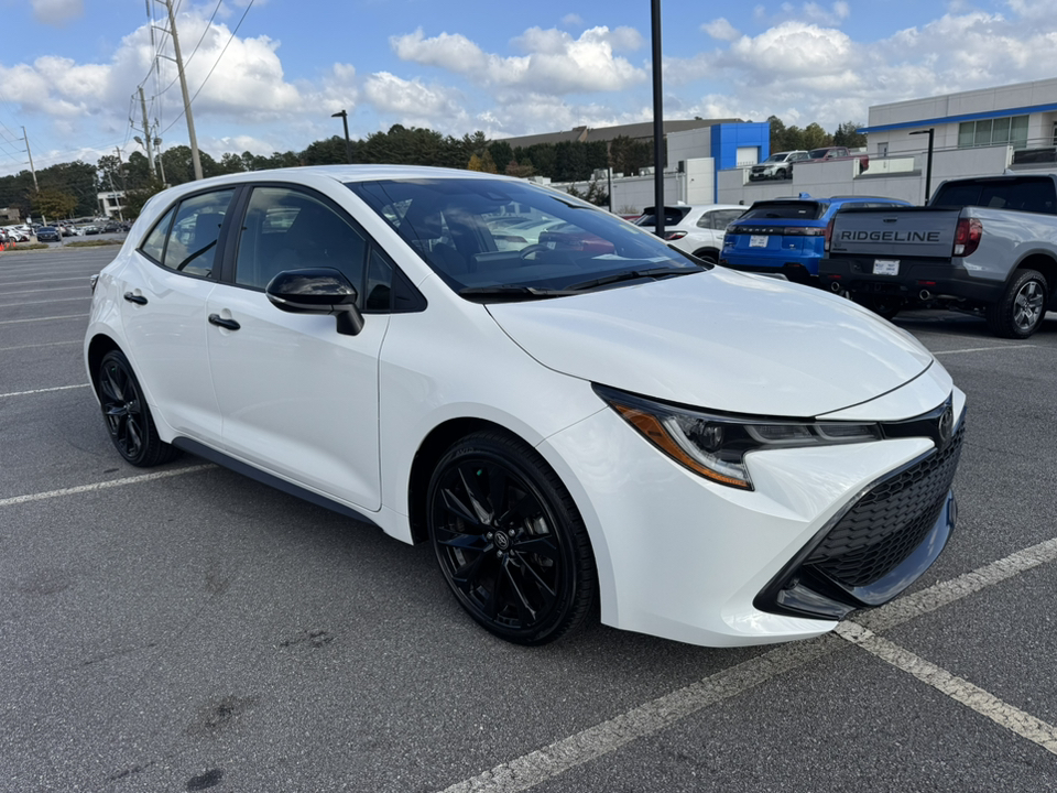 2022 Toyota Corolla Hatchback SE Nightshade 1