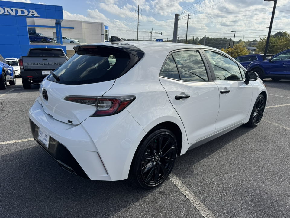 2022 Toyota Corolla Hatchback SE Nightshade 7