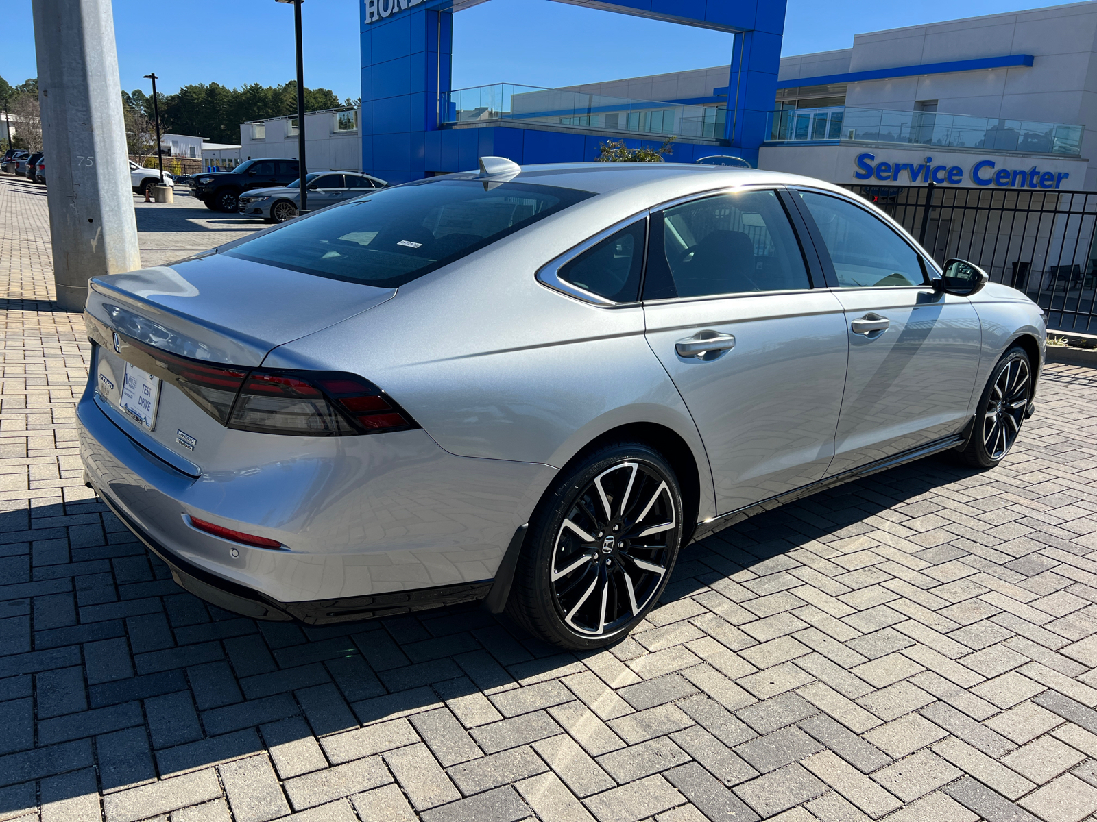 2024 Honda Accord Hybrid Touring 7