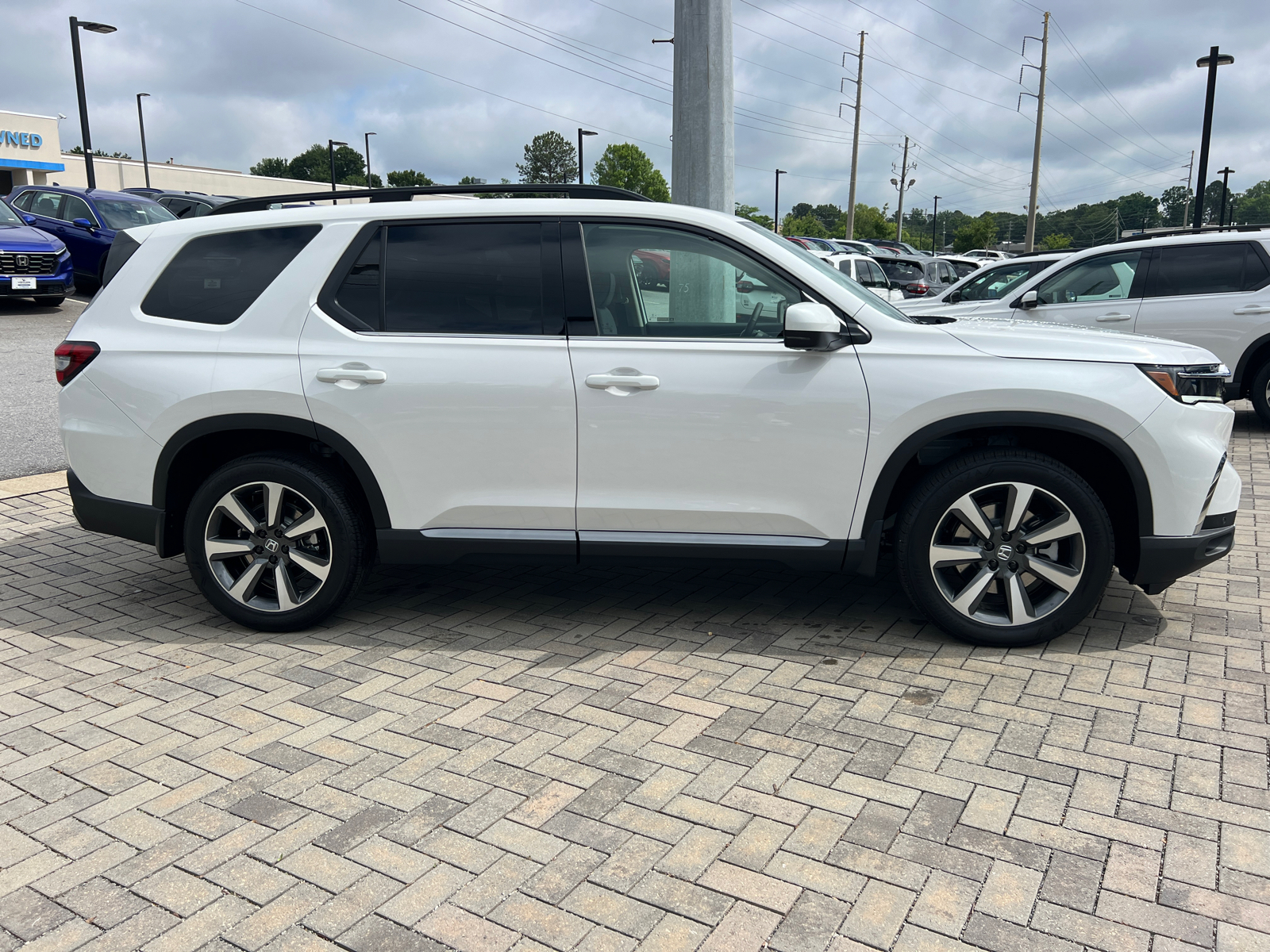 2025 Honda Pilot Elite 8