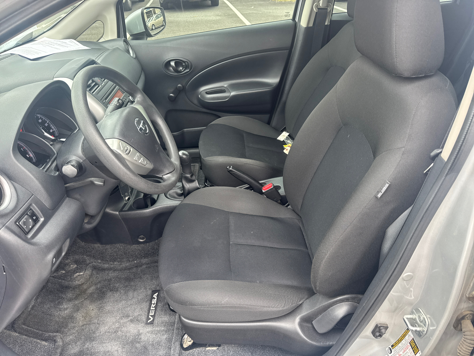 2015 Nissan Versa Note S 9