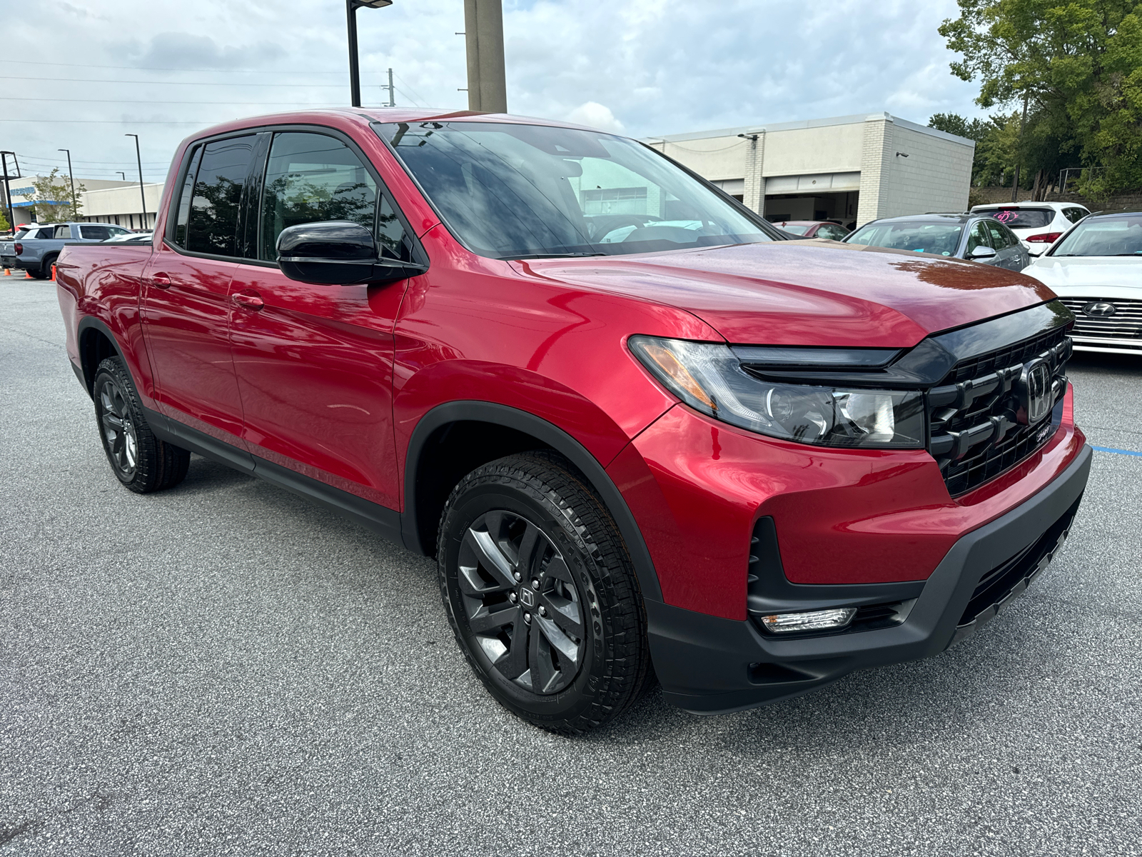 2025 Honda Ridgeline Sport 1