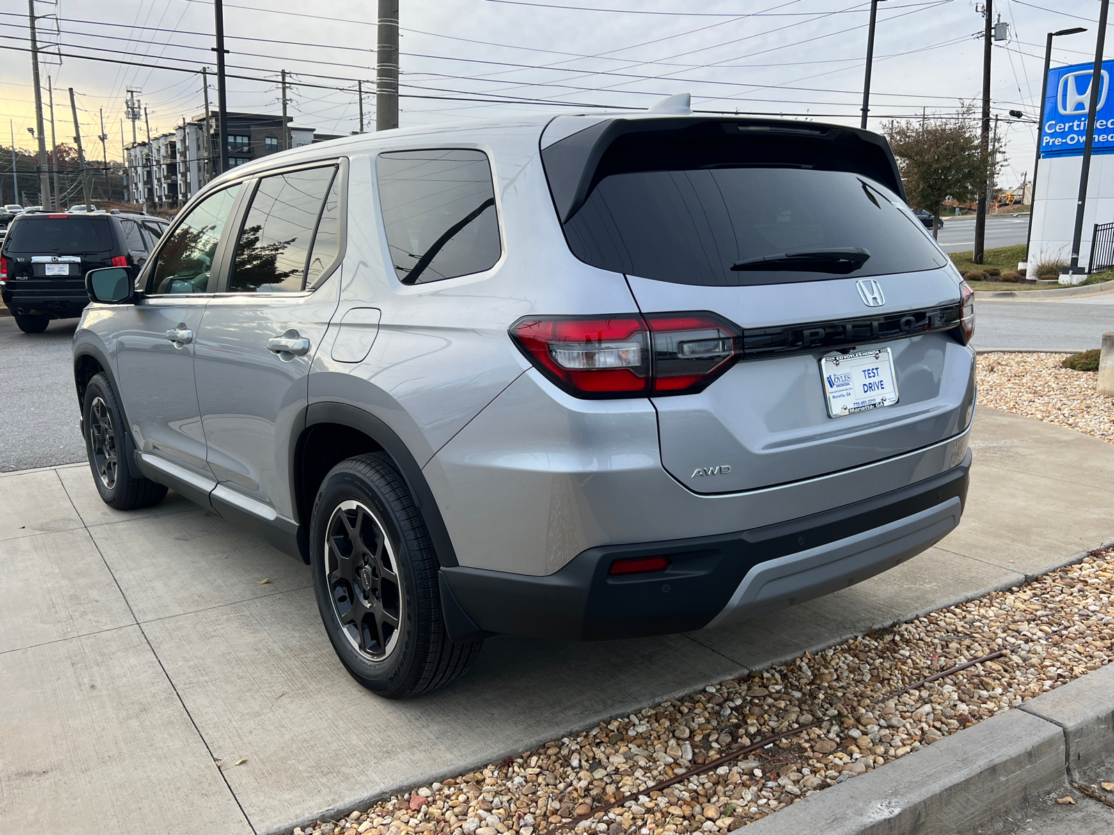 2025 Honda Pilot EX-L 5