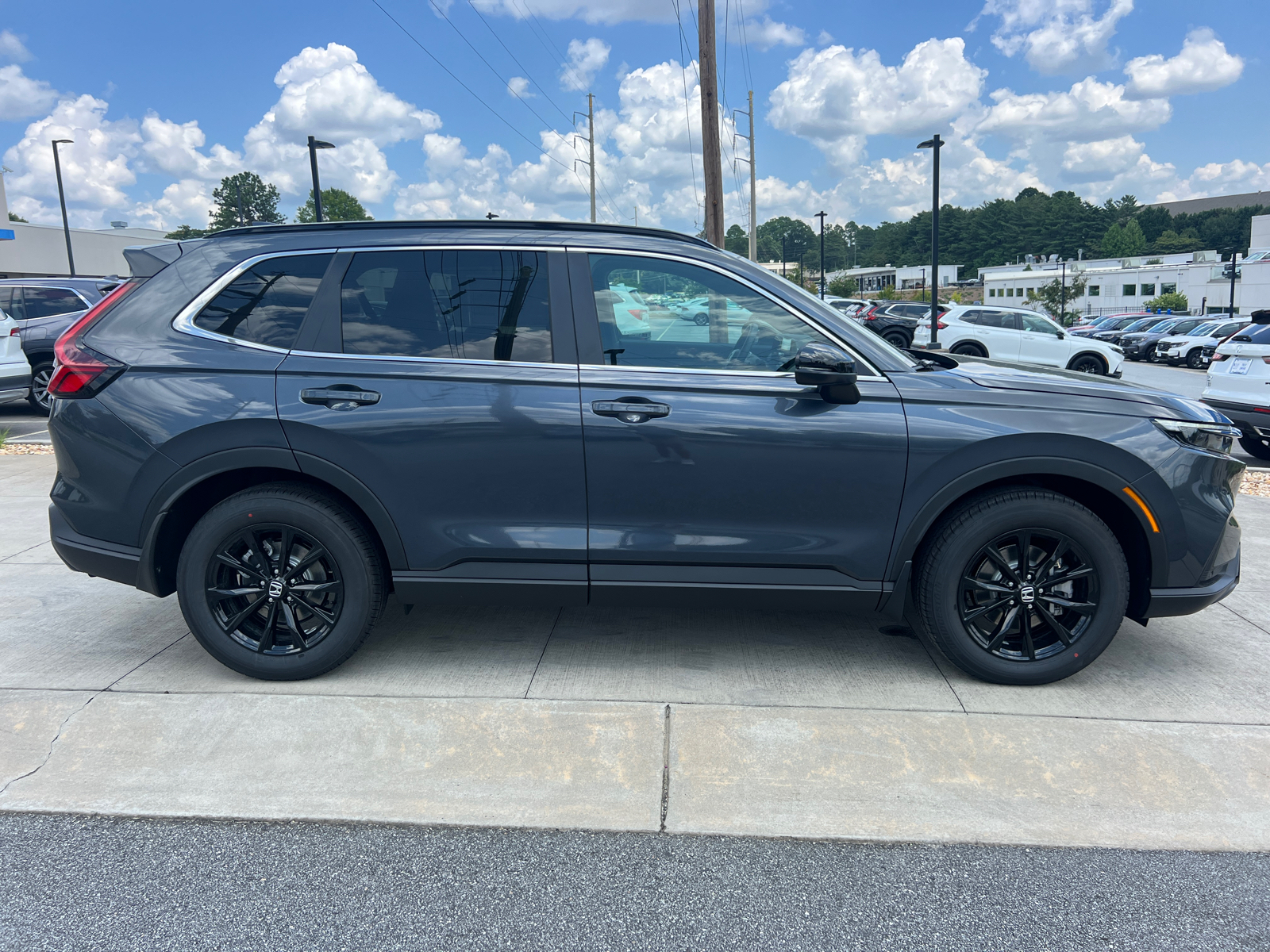 2025 Honda CR-V Hybrid Sport-L 8