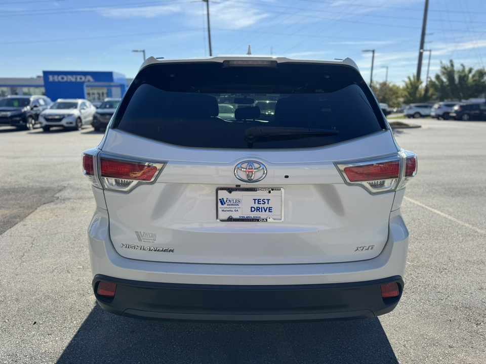 2016 Toyota Highlander XLE 6