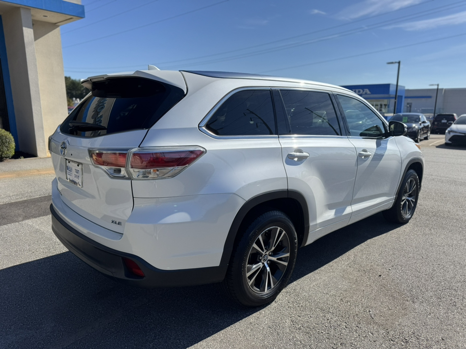 2016 Toyota Highlander XLE 7