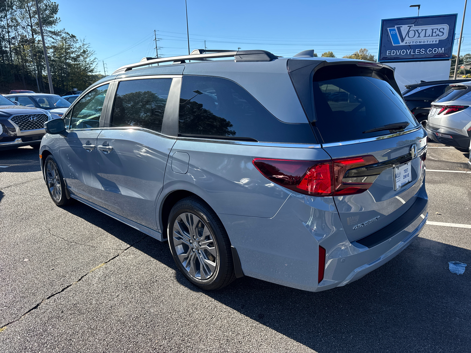 2025 Honda Odyssey Touring 5