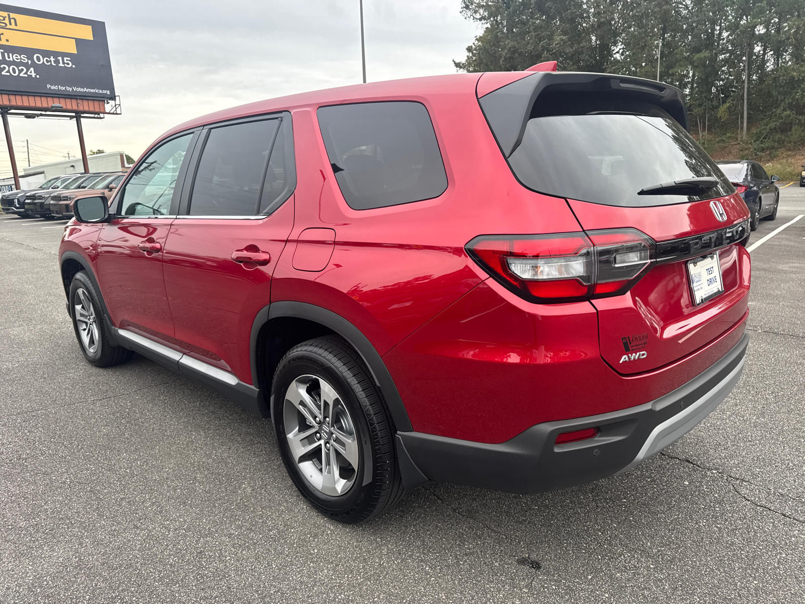 2024 Honda Pilot EX-L 8 Passenger 5