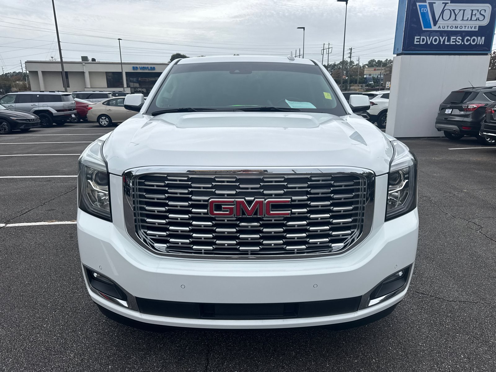 2018 GMC Yukon Denali 2