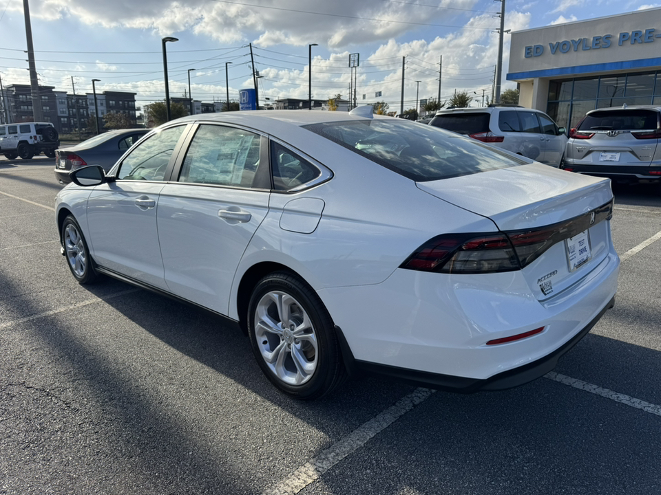 2025 Honda Accord Sedan LX 5