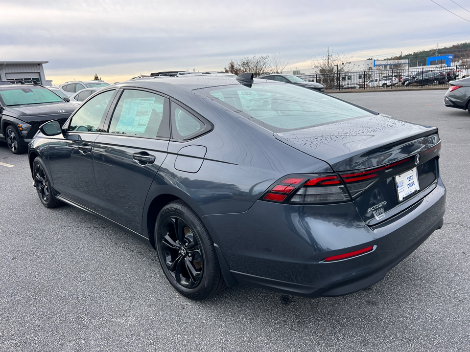 2025 Honda Accord Sedan SE 5