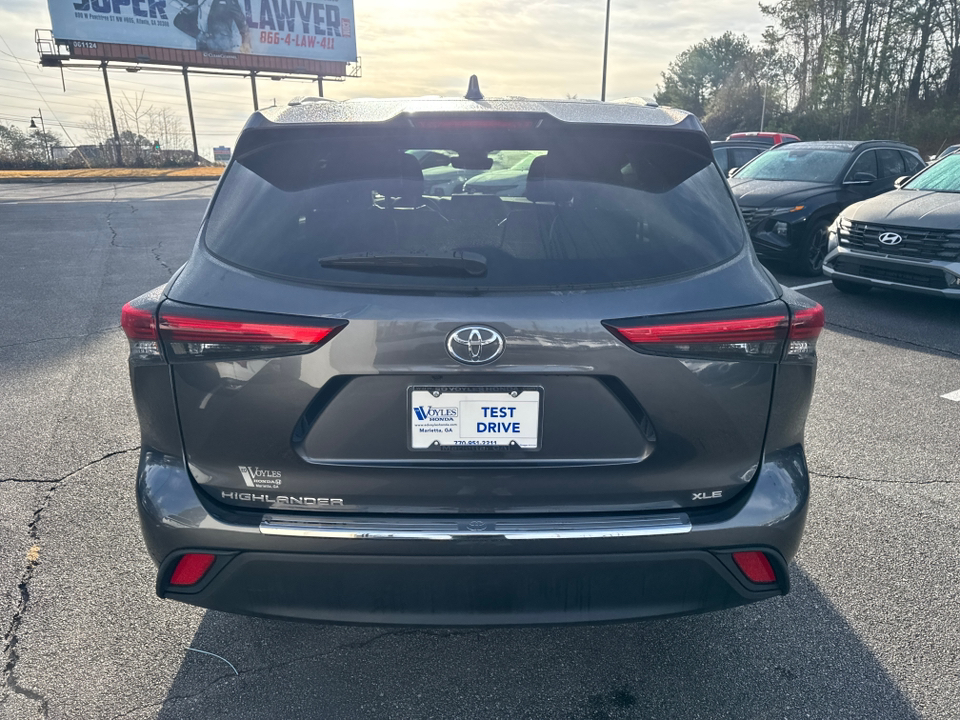 2022 Toyota Highlander XLE 6