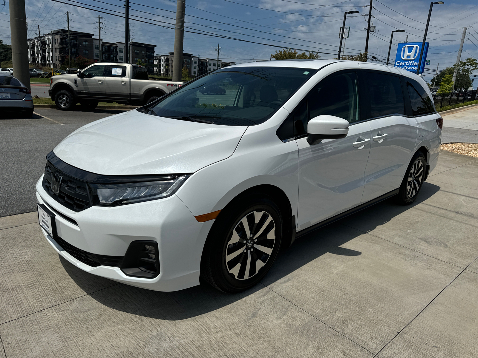 2025 Honda Odyssey EX-L 3