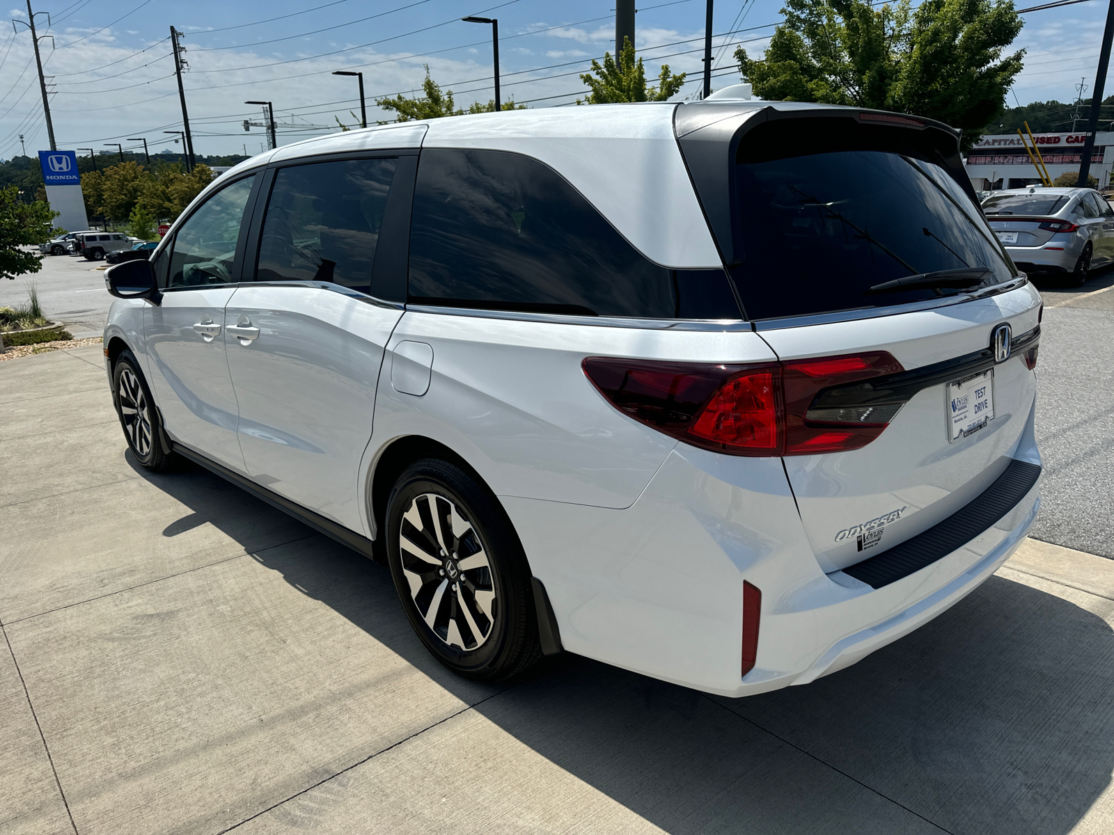 2025 Honda Odyssey EX-L 5