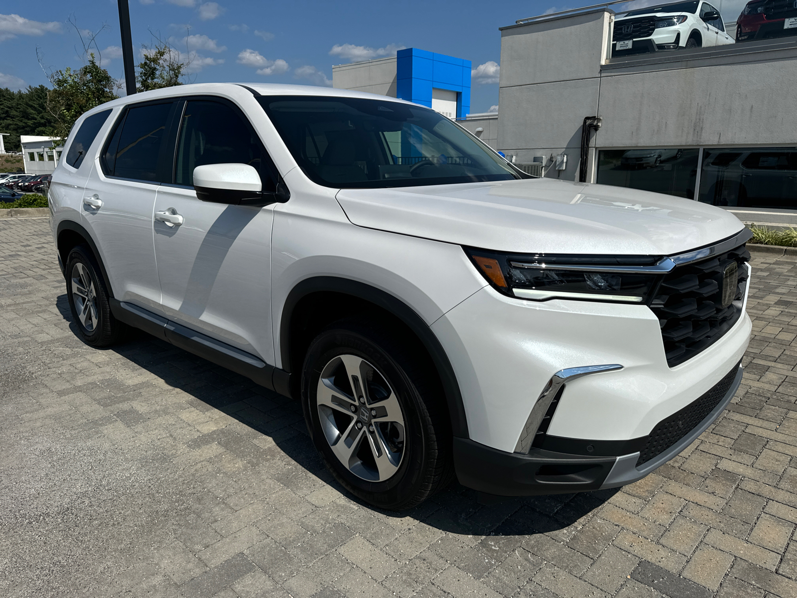 2025 Honda Pilot EX-L 1