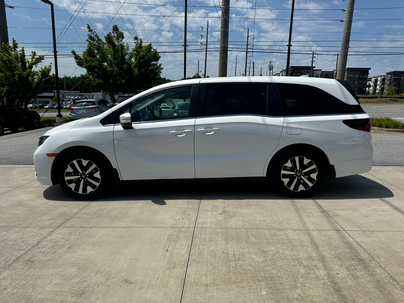 2025 Honda Odyssey EX-L 4