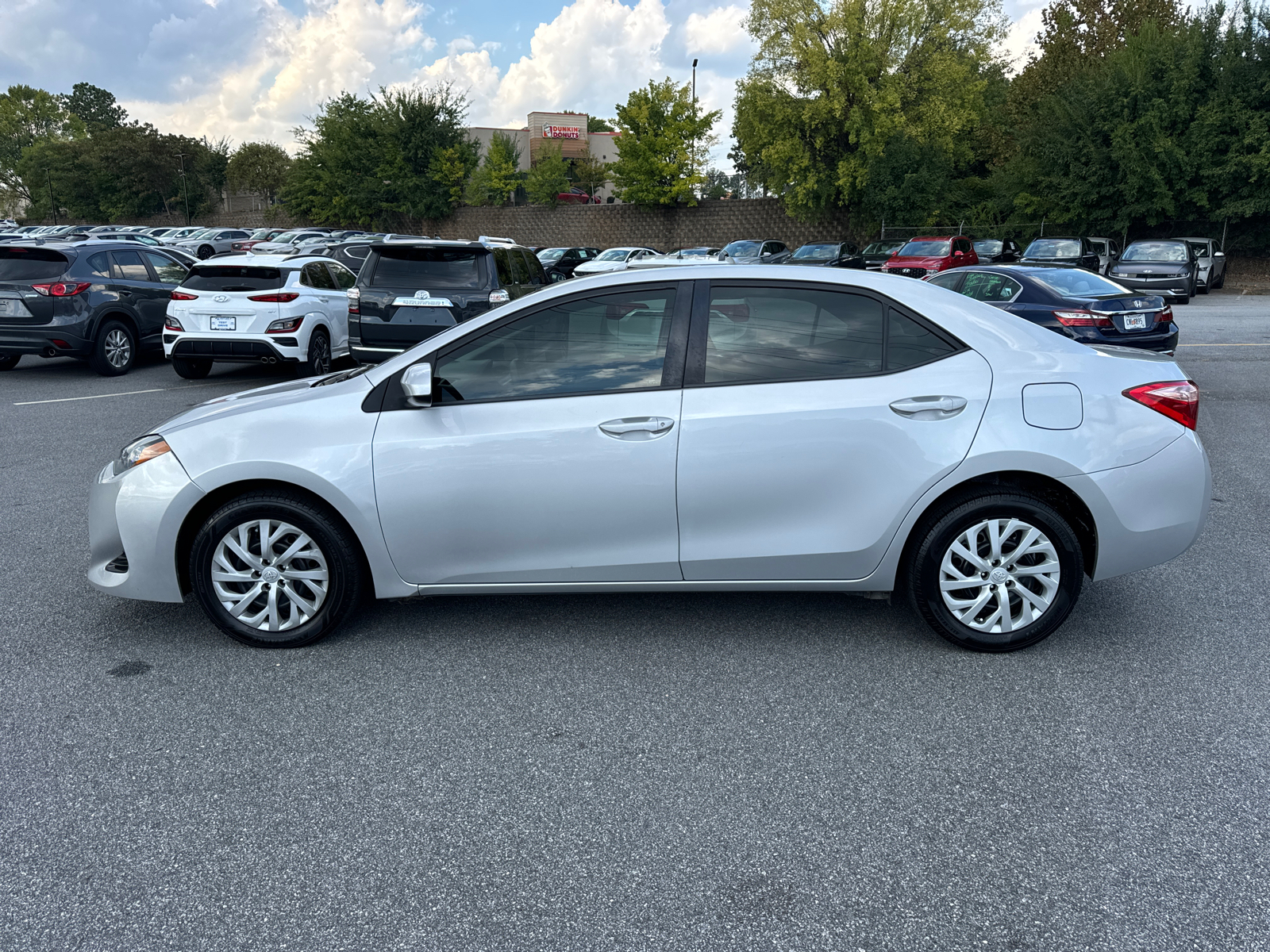 2018 Toyota Corolla LE 4