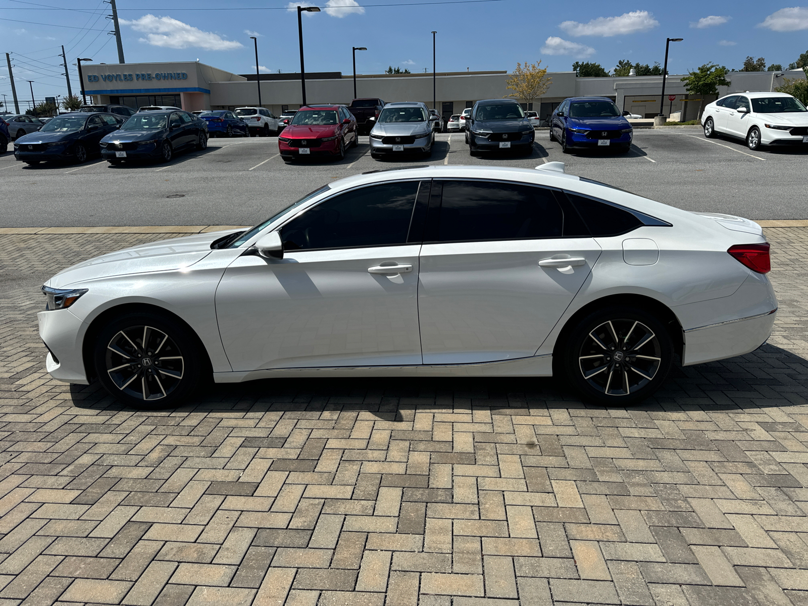 2021 Honda Accord Sedan EX-L 4