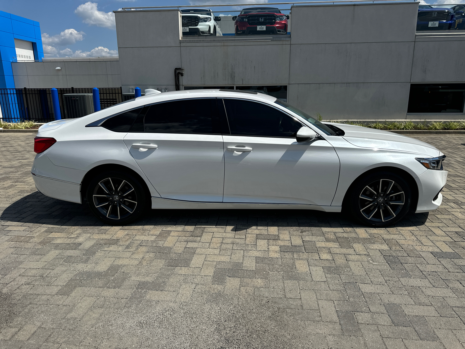 2021 Honda Accord Sedan EX-L 8