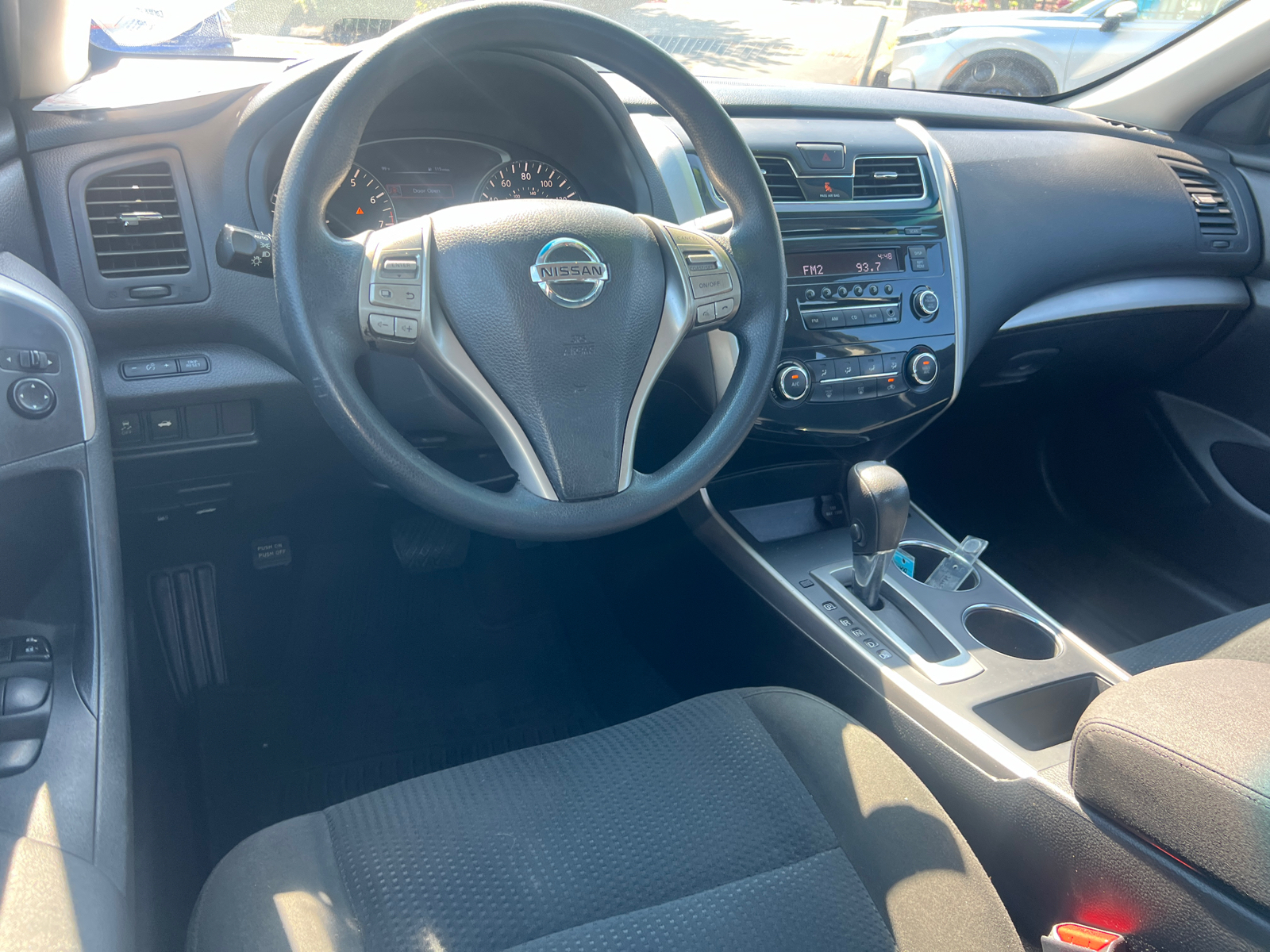 2015 Nissan Altima 2.5 S 14