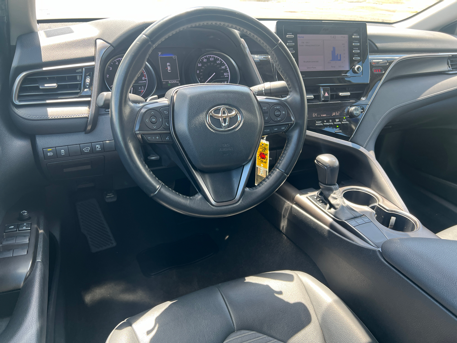 2022 Toyota Camry SE 14