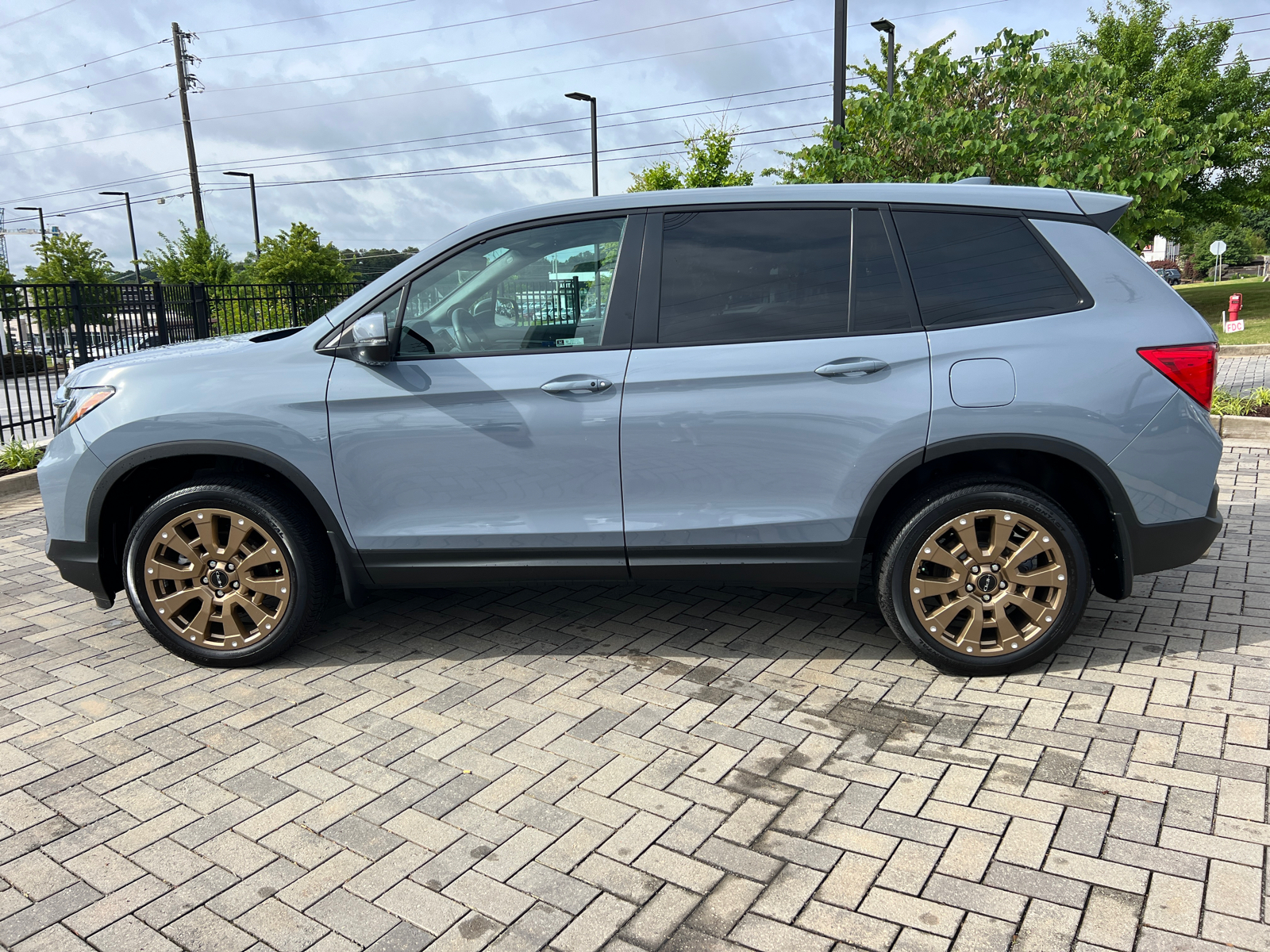 2023 Honda Passport EX-L 4