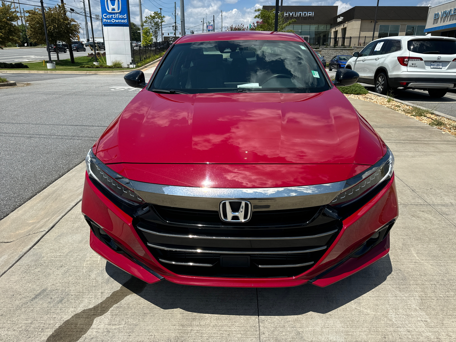 2022 Honda Accord Sedan Sport 2