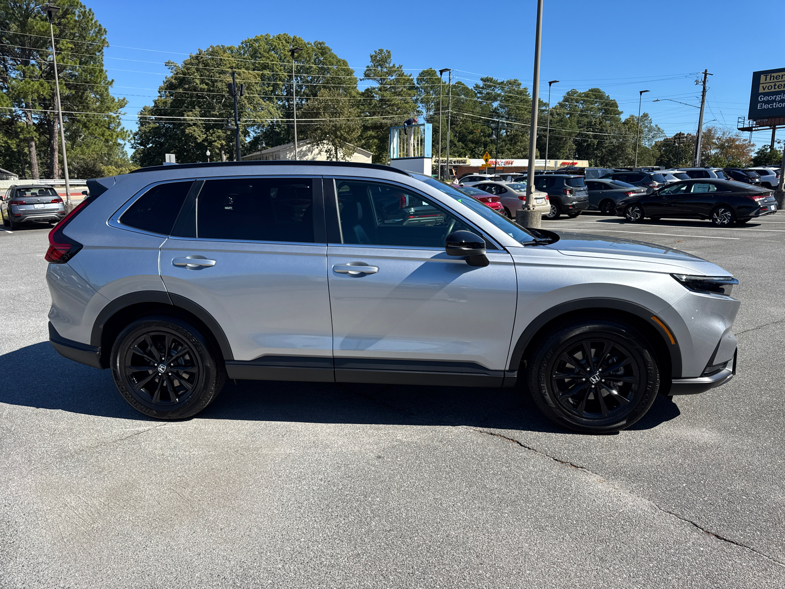 2023 Honda CR-V Hybrid Sport 8