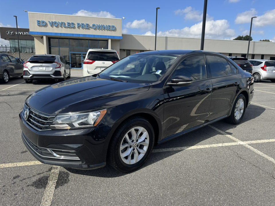 2018 Volkswagen Passat R-Line 3