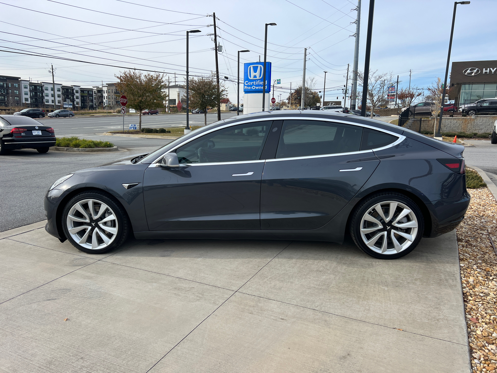 2018 Tesla Model 3 Long Range 4