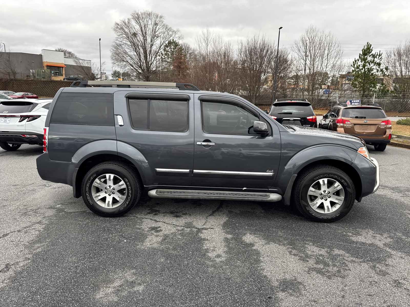 2012 Nissan Pathfinder Silver Edition 8