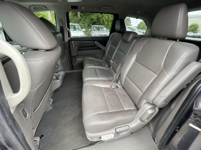 2013 Honda Odyssey EX-L 23