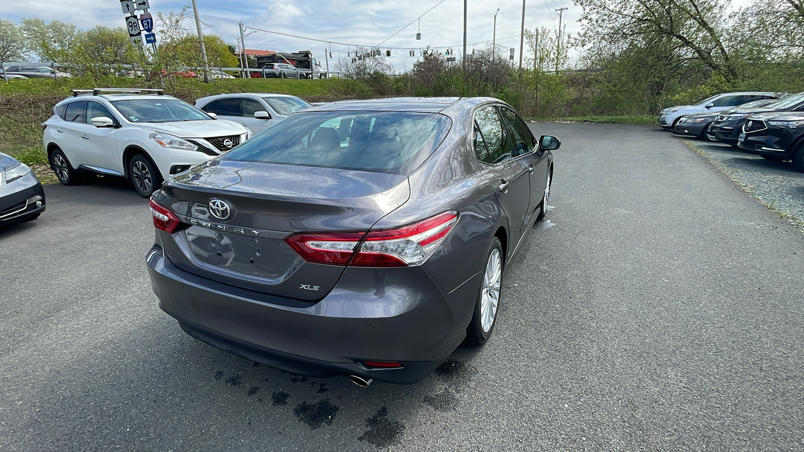 2018 Toyota Camry XLE 8