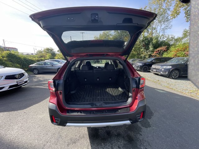 2020 Subaru Outback Limited 24