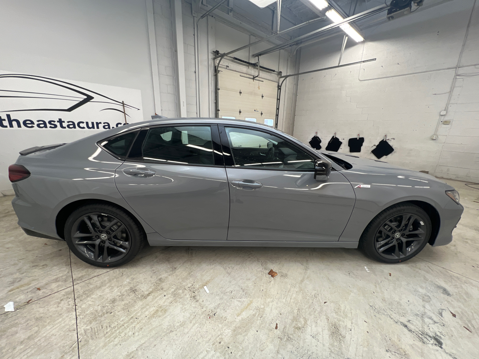 2024 Acura TLX w/A-Spec Package 9