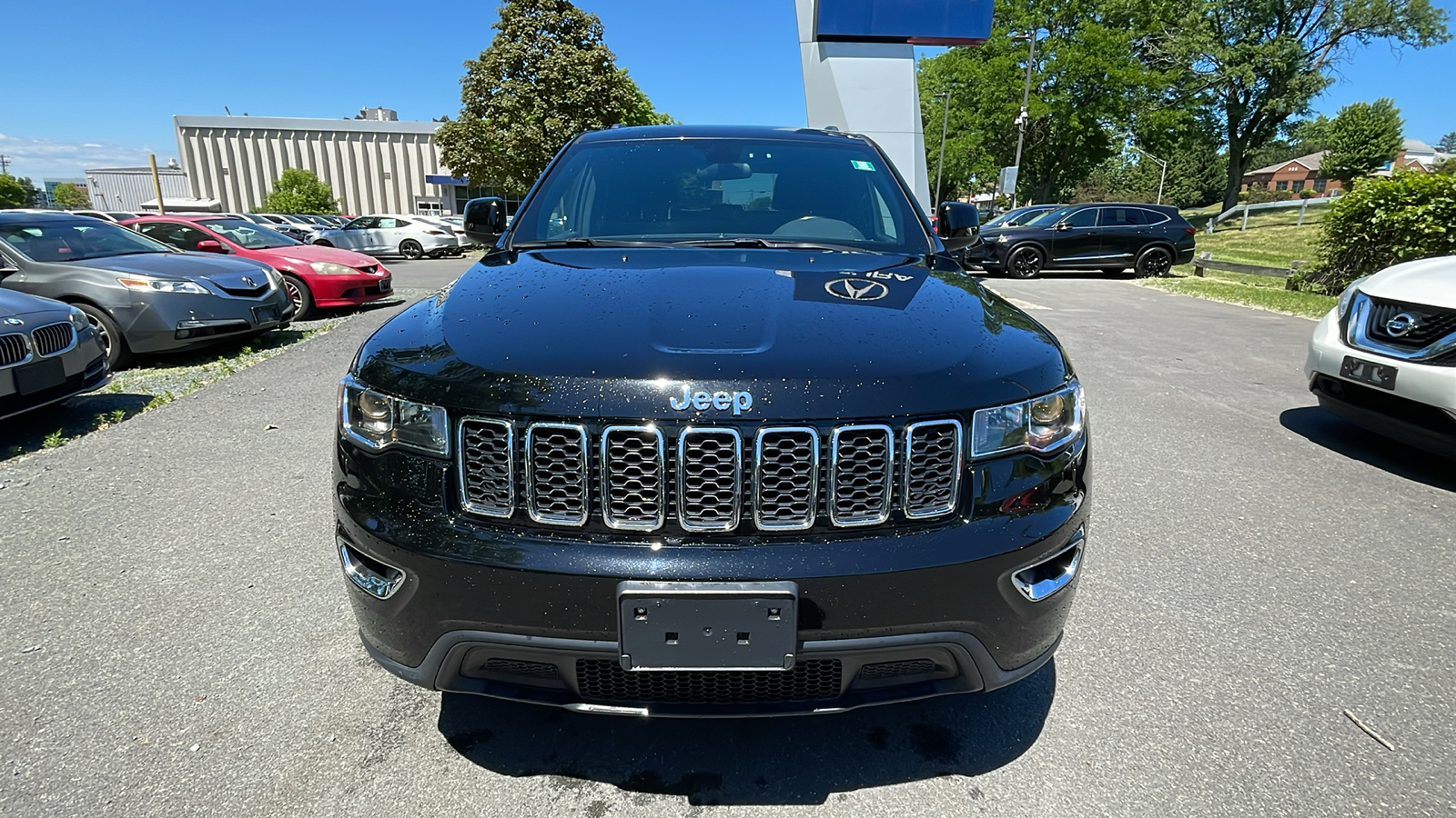 2021 Jeep Grand Cherokee Laredo E 3