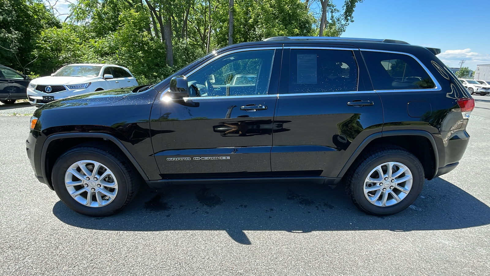 2021 Jeep Grand Cherokee Laredo E 5