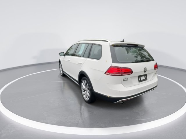 2018 Volkswagen Golf Alltrack SEL 6