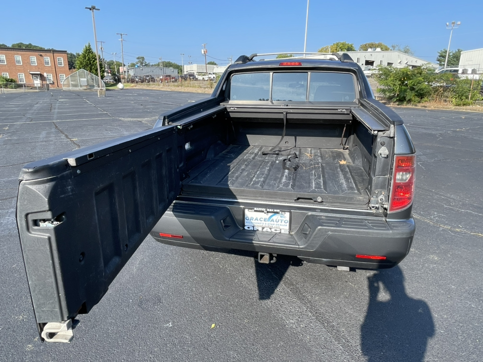 2011 Honda Ridgeline RT 21