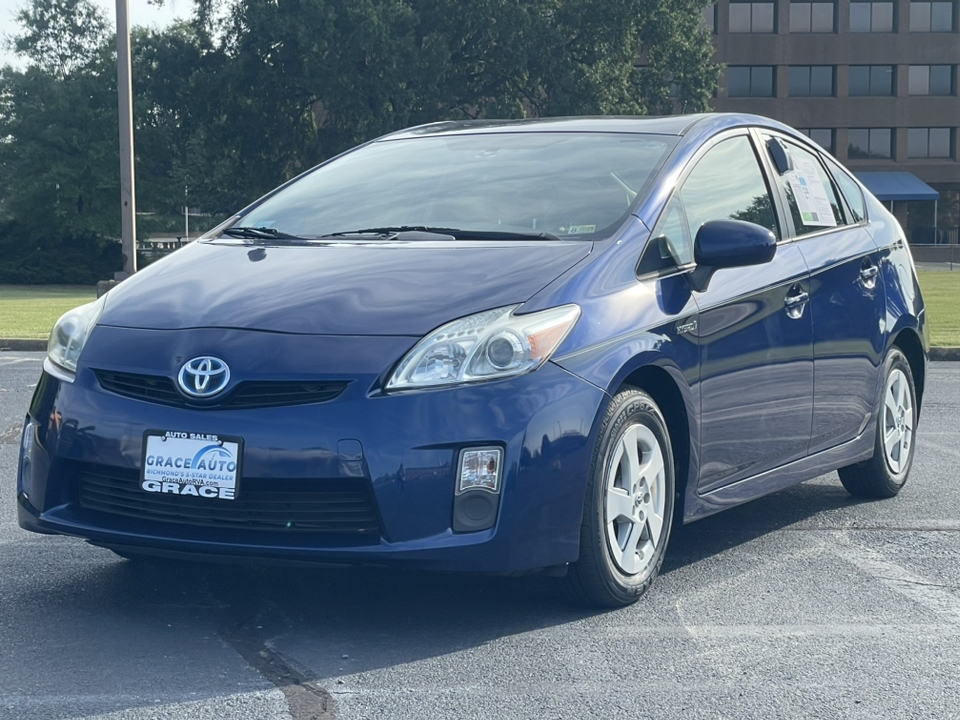 2010 Toyota Prius II 2