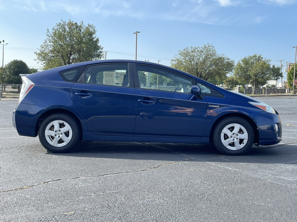 2010 Toyota Prius II 8