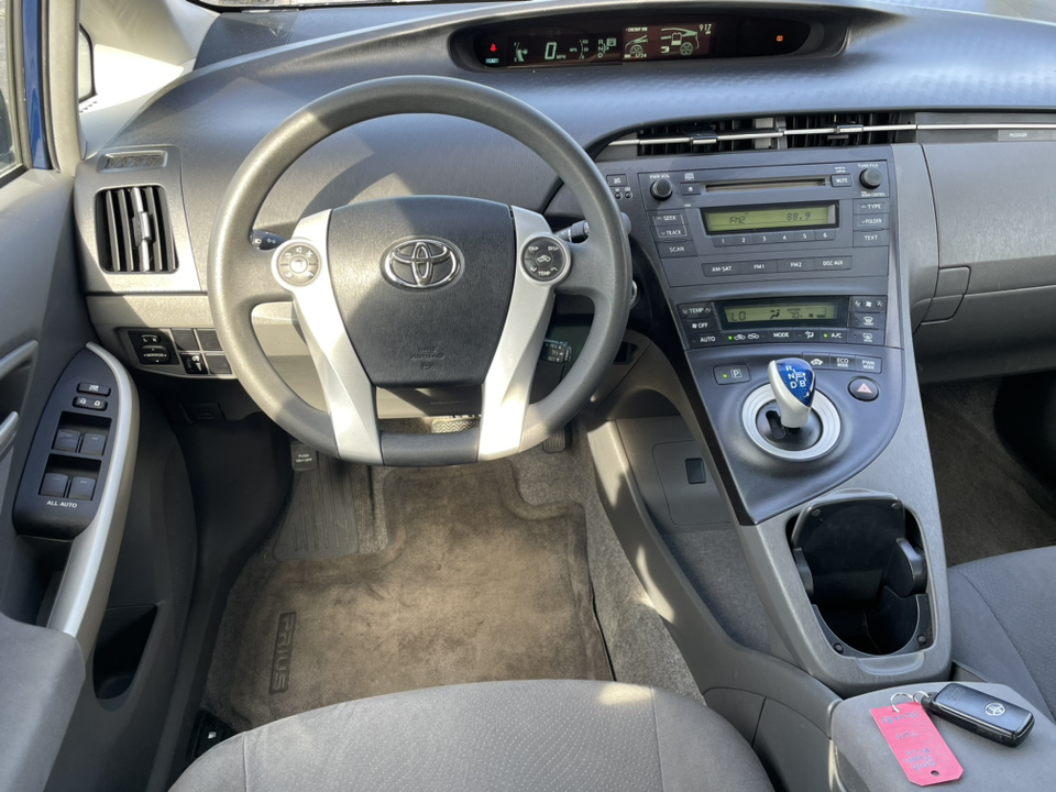 2010 Toyota Prius II 17