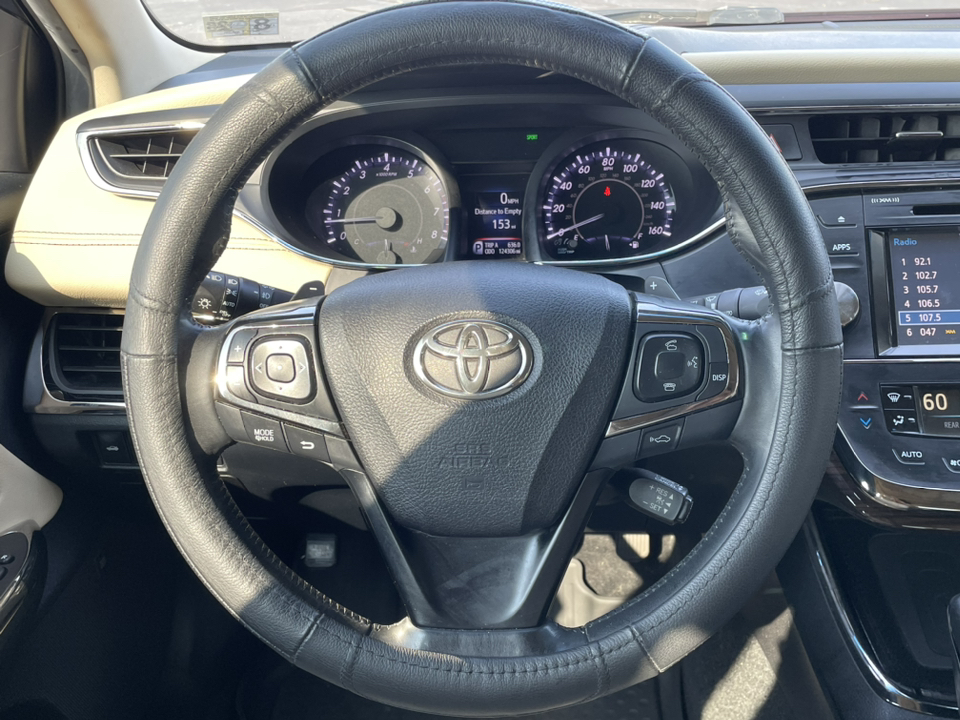 2015 Toyota Avalon Limited 16