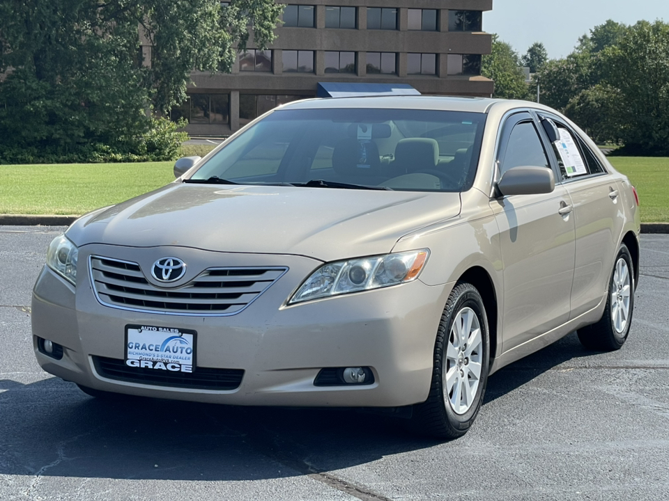 2009 Toyota Camry XLE 1