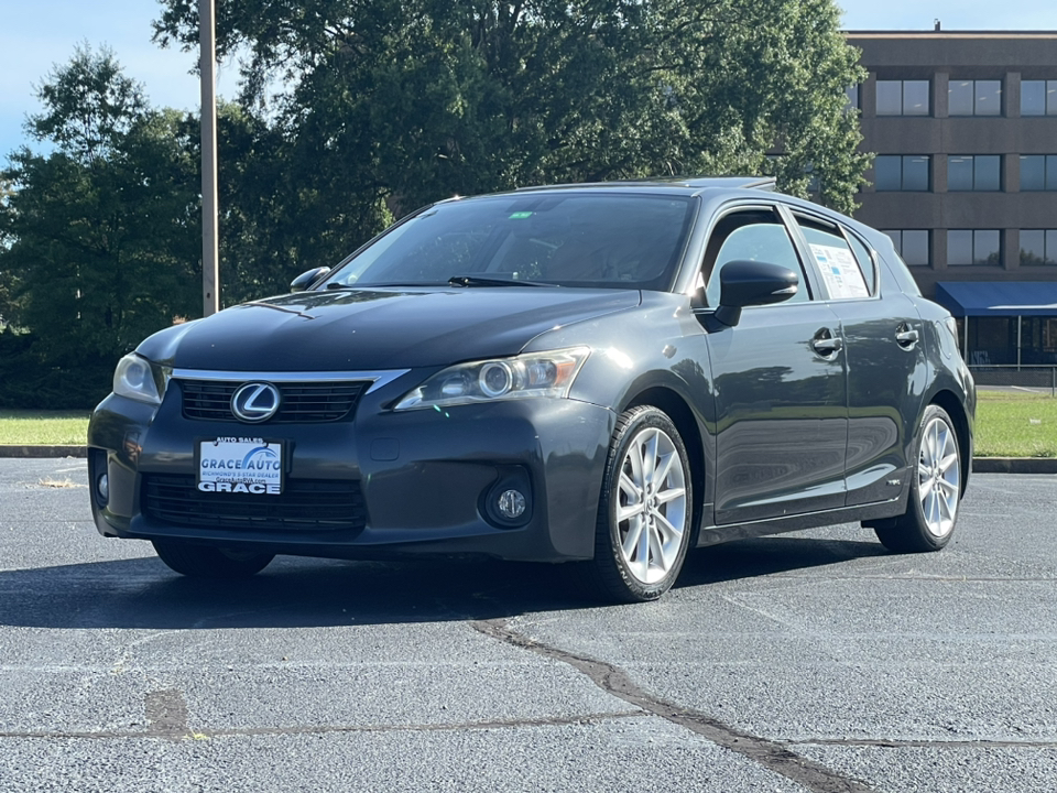 2011 Lexus CT 200h 2