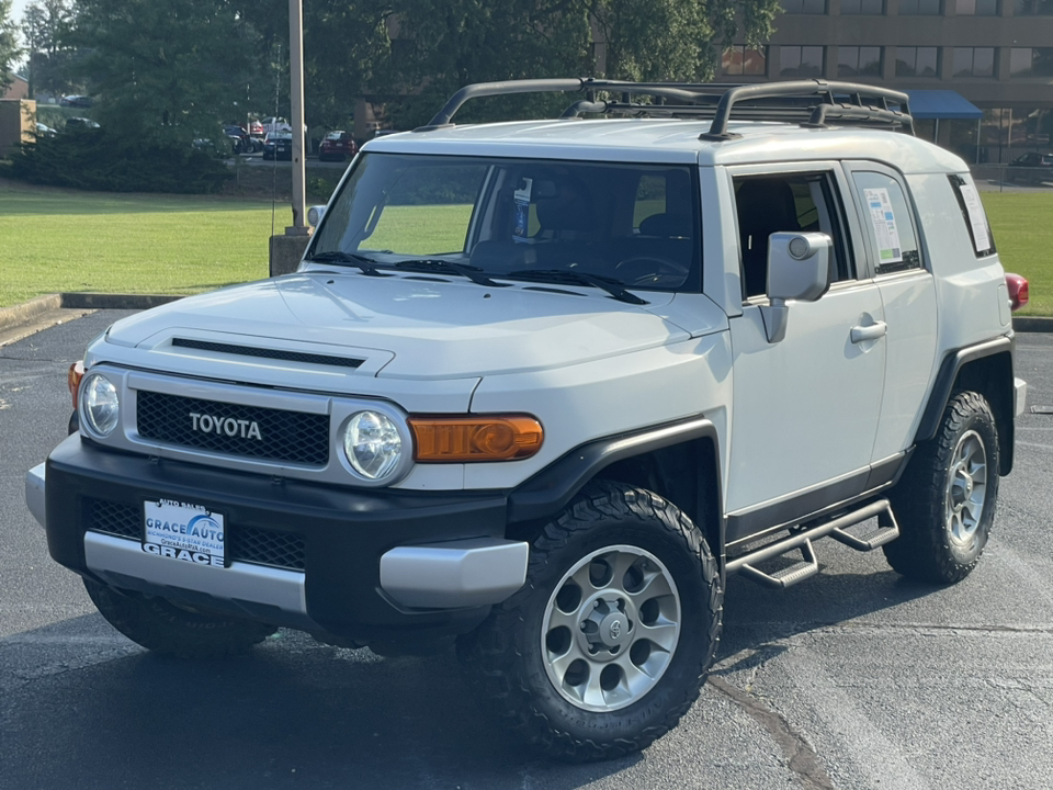 2012 Toyota FJ Cruiser Base 3