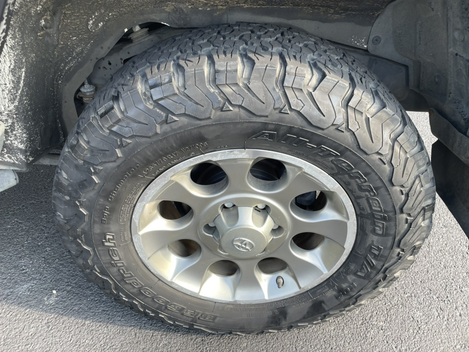 2012 Toyota FJ Cruiser Base 30