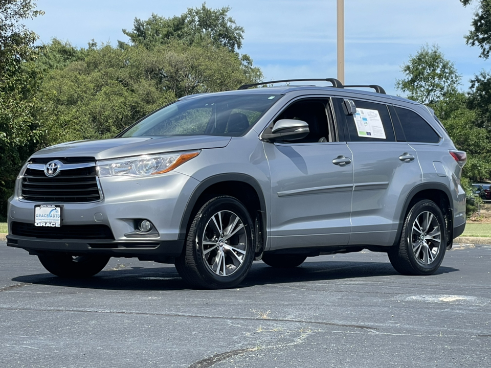 2016 Toyota Highlander XLE V6 7