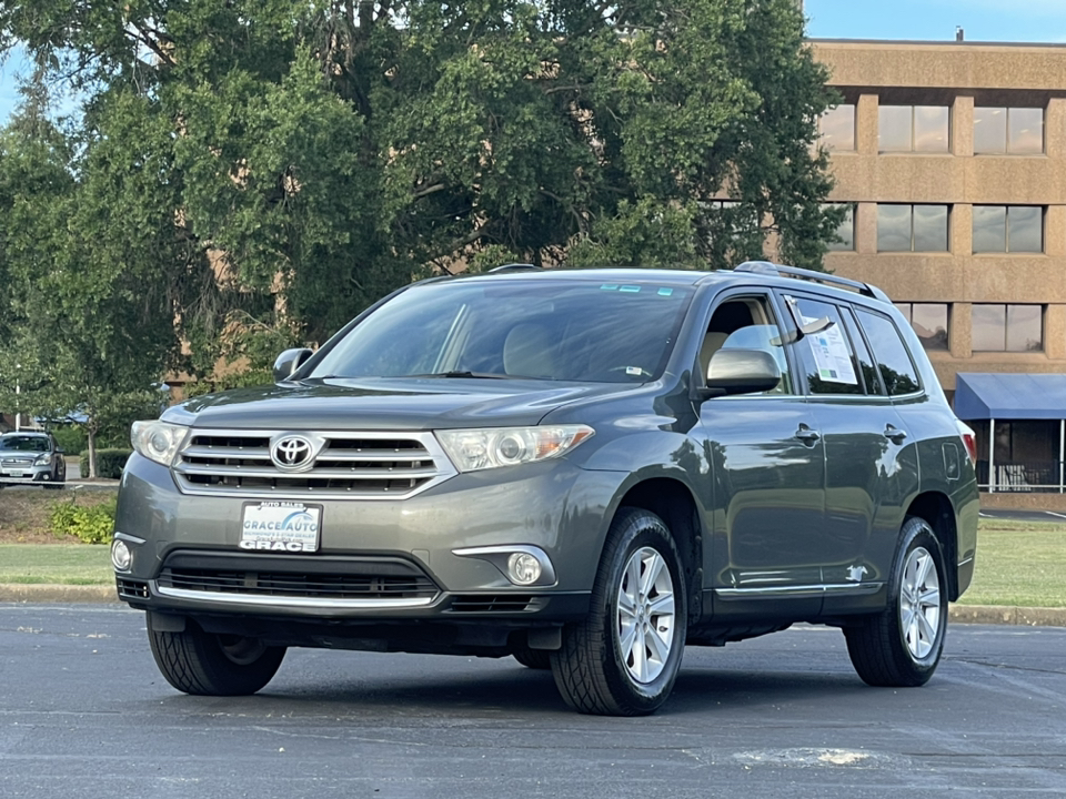 2011 Toyota Highlander Base 4